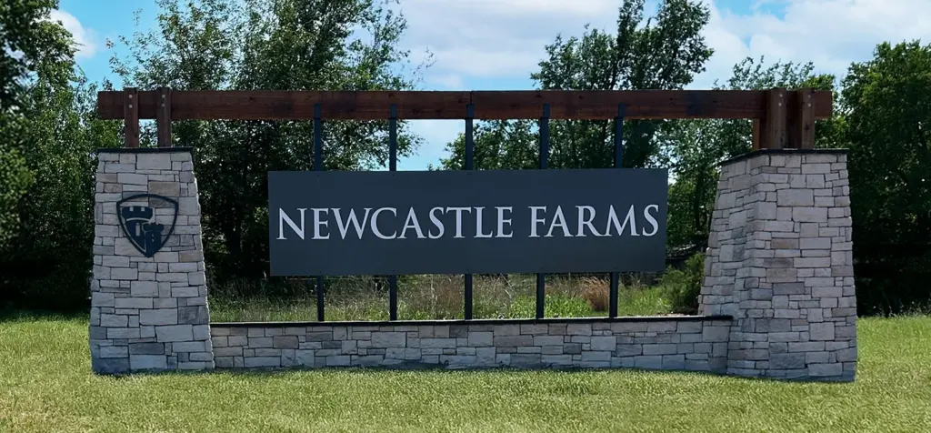 new castle farms